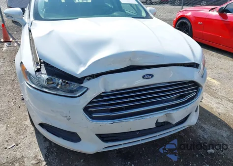2016 Ford Fusion Se z USA, uszkodzony, nr VIN 3FA6P0HD0GR121995
